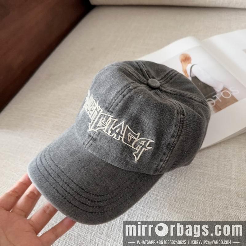 Balenciaga Hat dx39