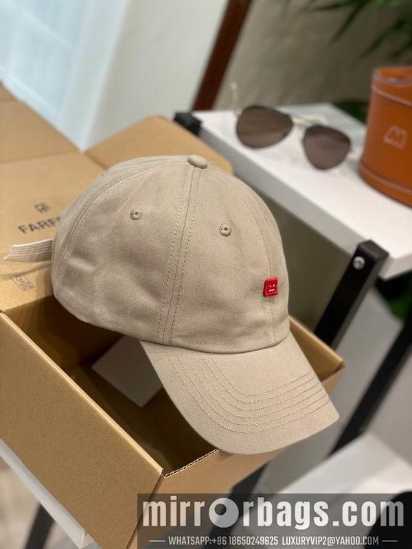 Acne Hat dx08