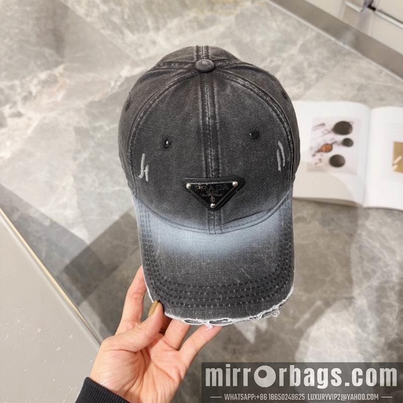 Prada Hat dx22