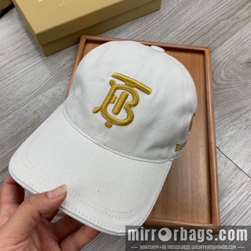 Burberry Hat31