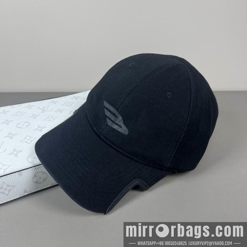 Balenciaga Hat 021006