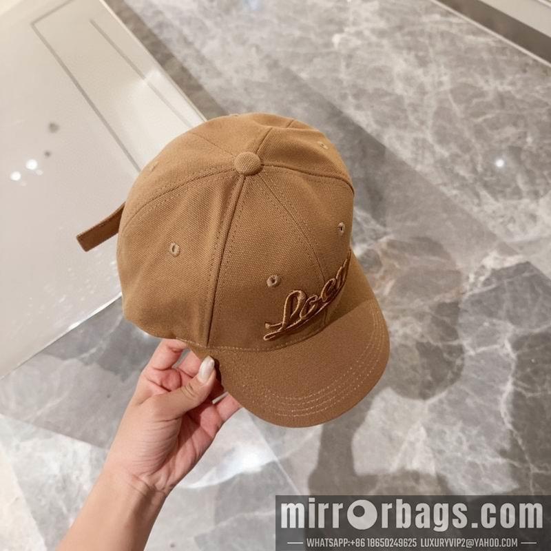 Loewe Hat dx44