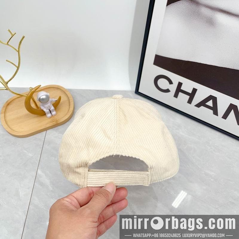 Miumiu Hat dx34