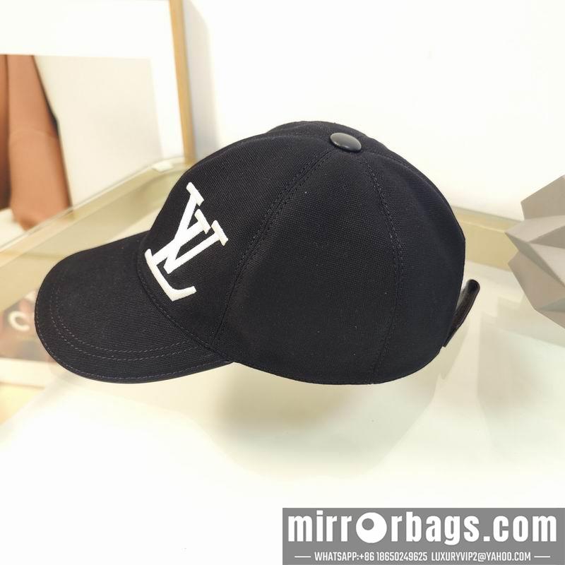 LV Hat dx111