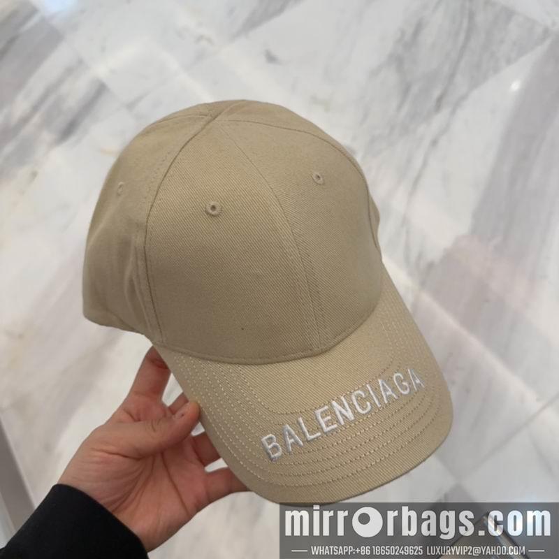 Balenciaga Hat dx75