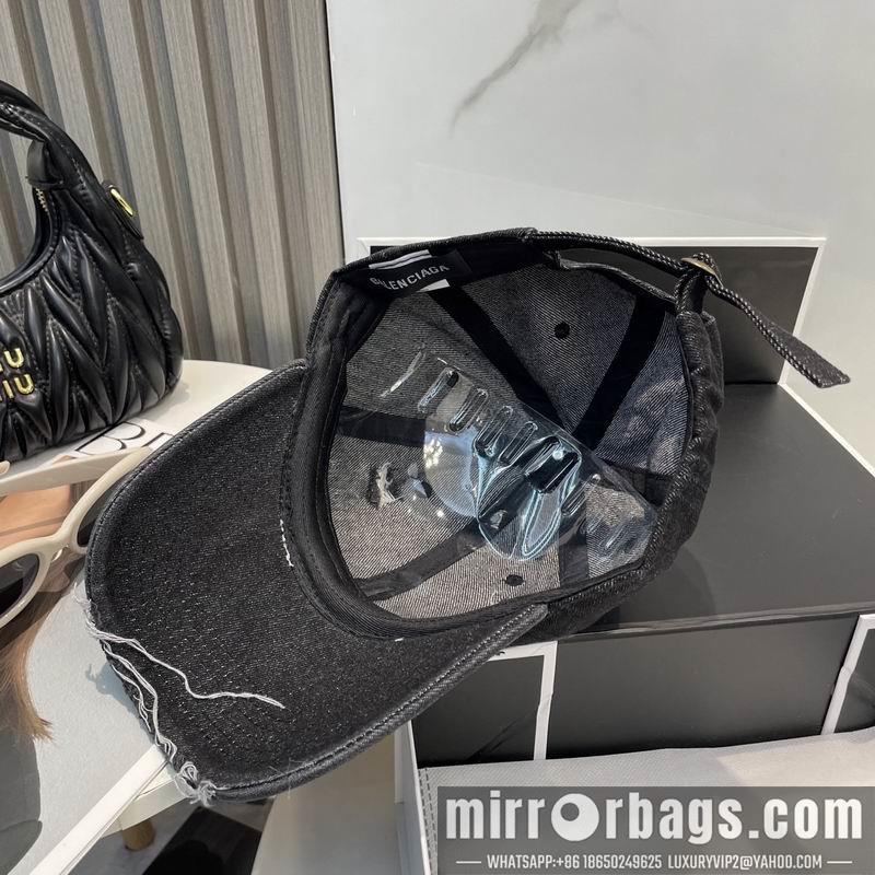 Balenciaga Hat dx77