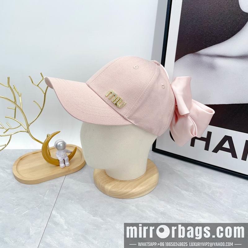 Miumiu Hat dx08