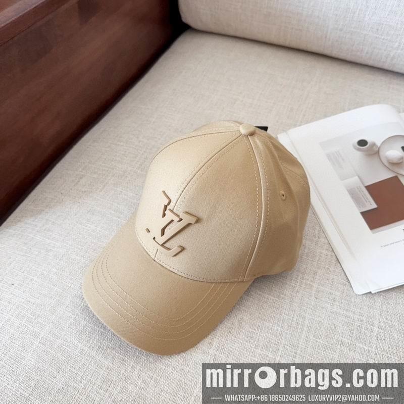 LV Hat dx28
