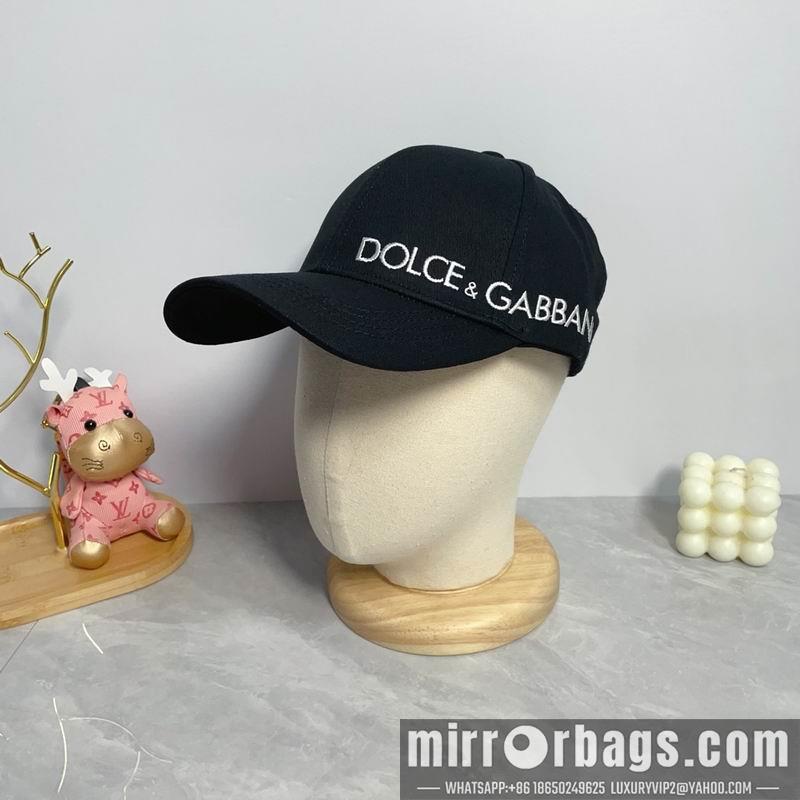 DG Hat dx13