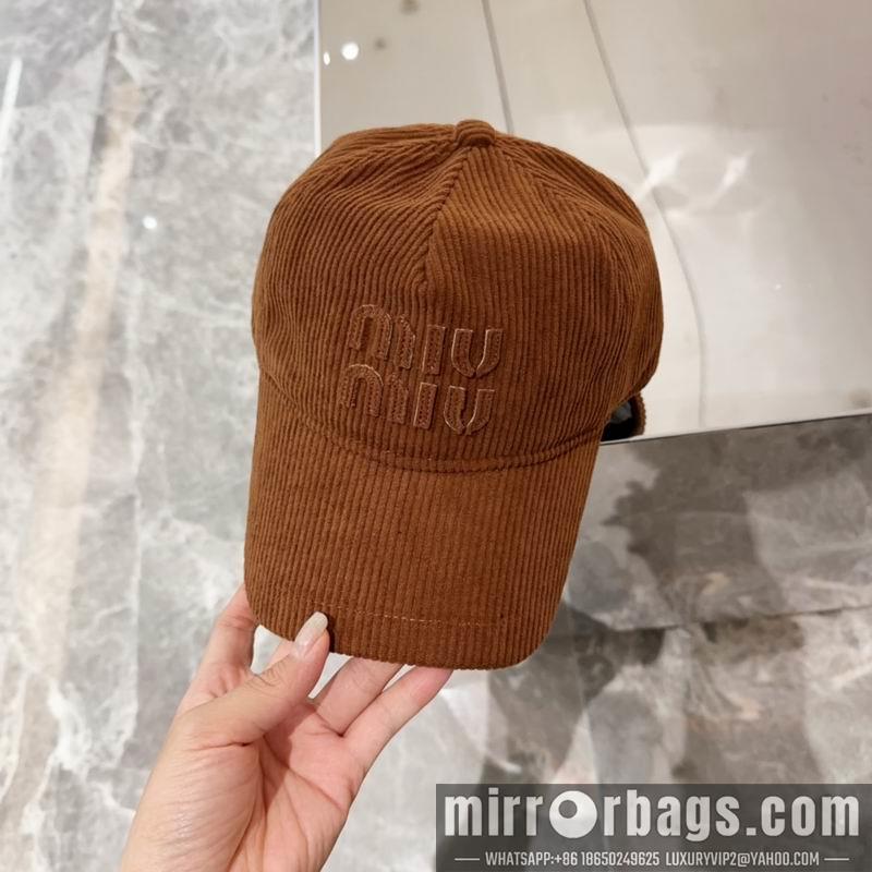 Miumiu Hat dx83