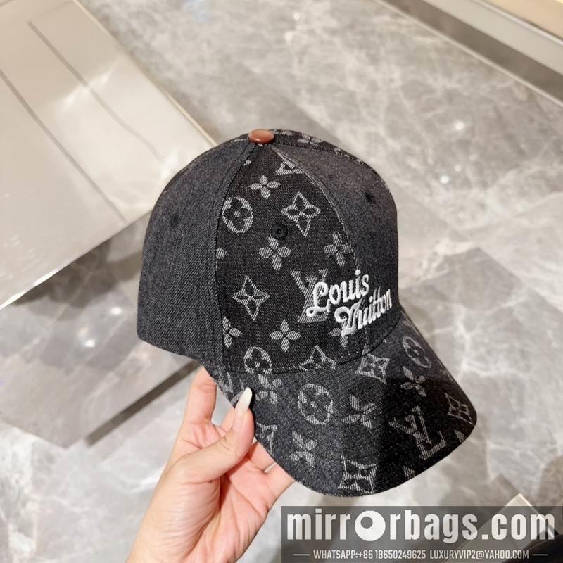 LV Hat dx99