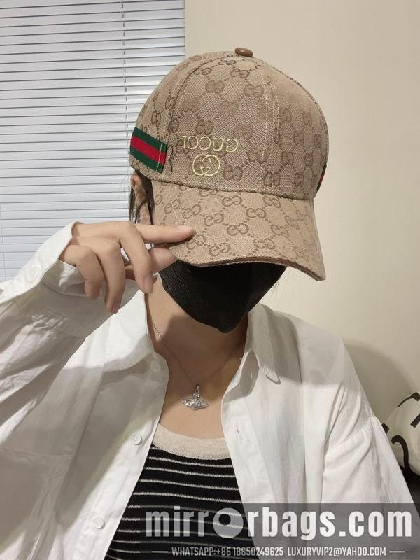 Gucci Hat dx39