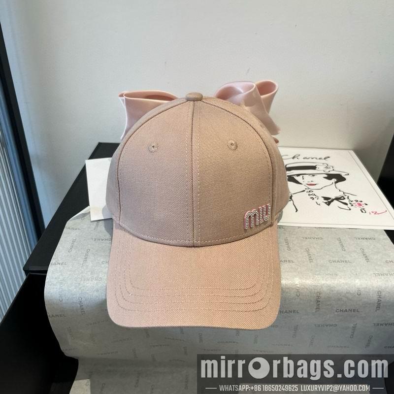 Miumiu Hat dx06