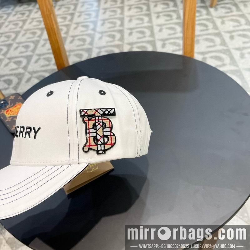 Burberry Hat 042803