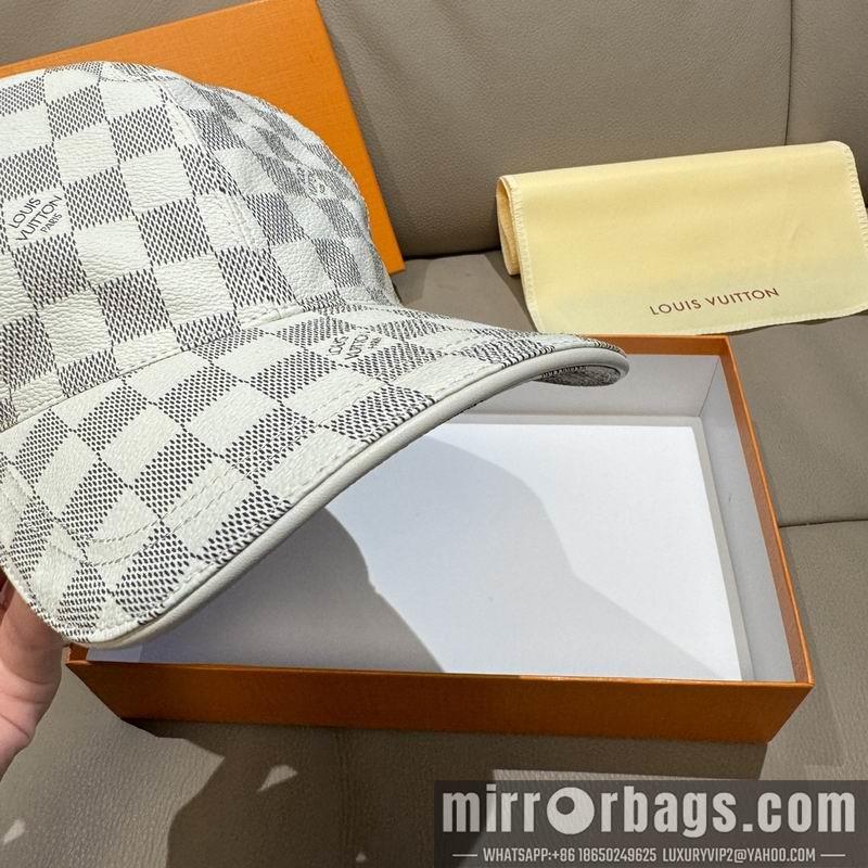 LV Hat 091403