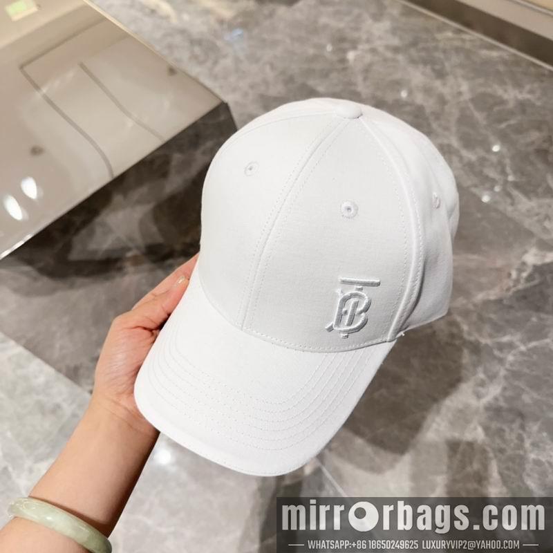 Burberry Hat dx11