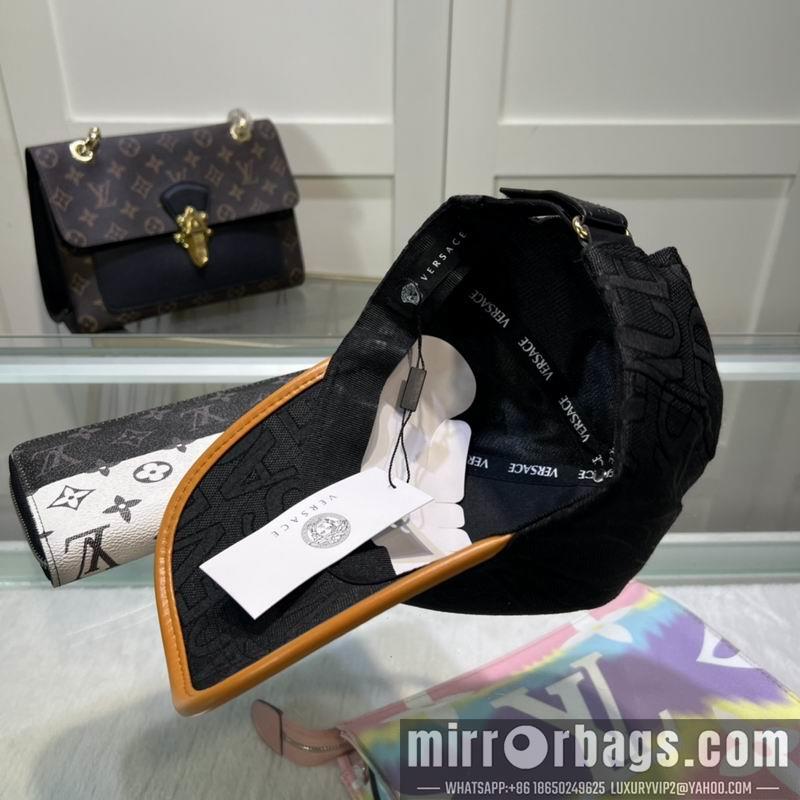 Versace Hat 050701