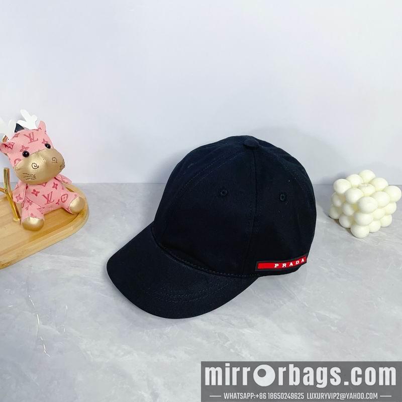 Prada Hat dx19