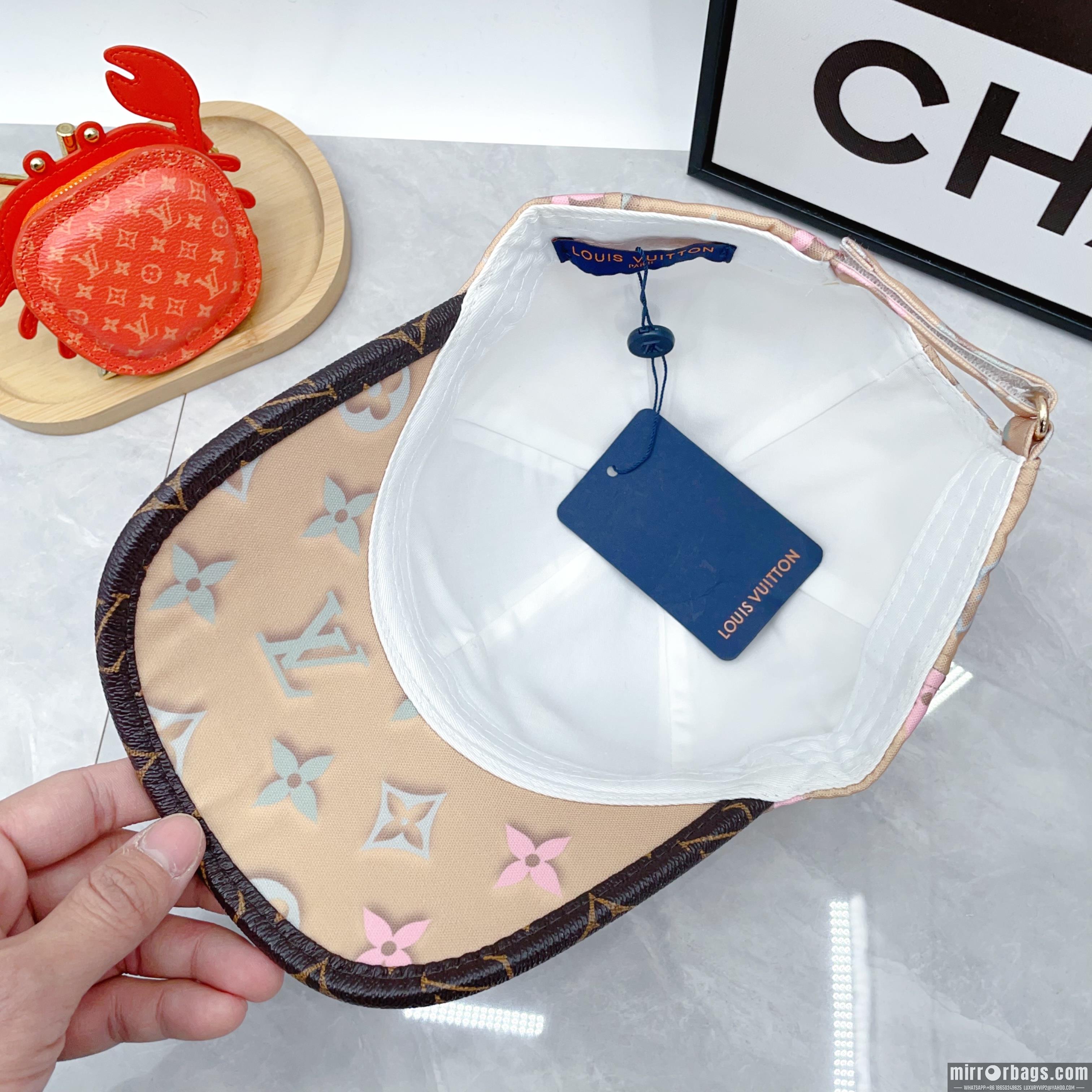 LV Hat dx03