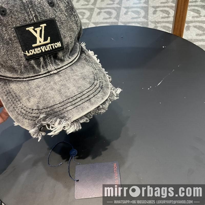 LV Hat 042811