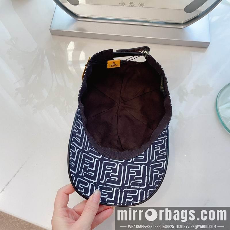 Fendi Hat dx31