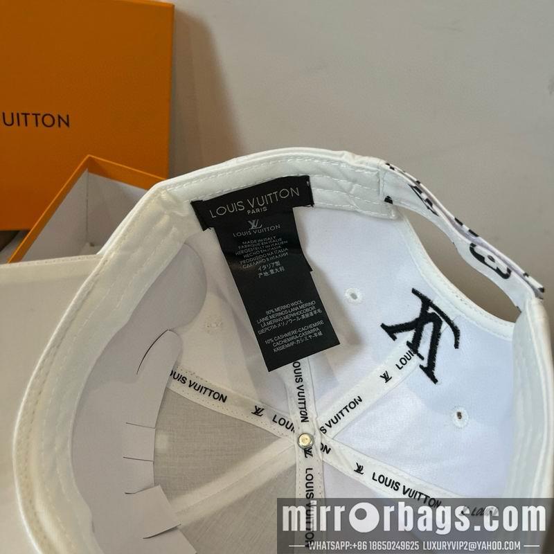 LV Hat dx38