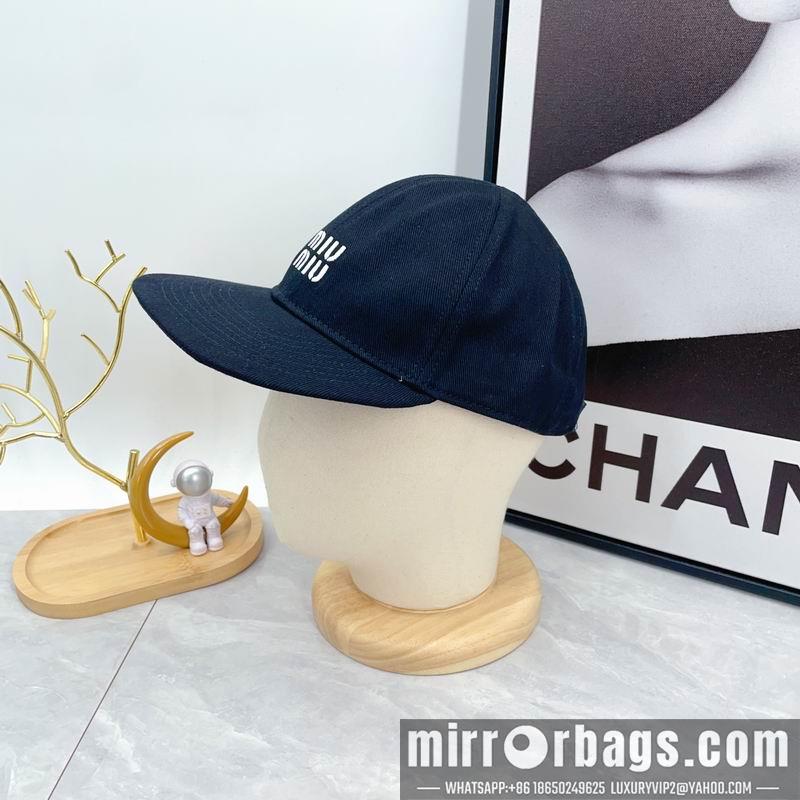 Miumiu Hat dx07