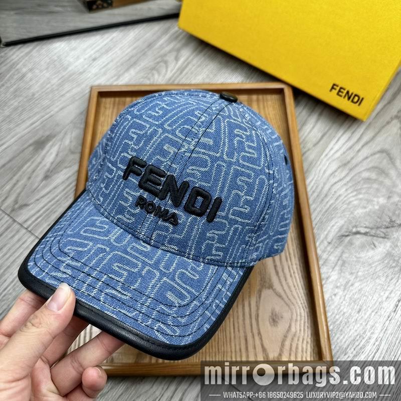 Fendi Hat dx08