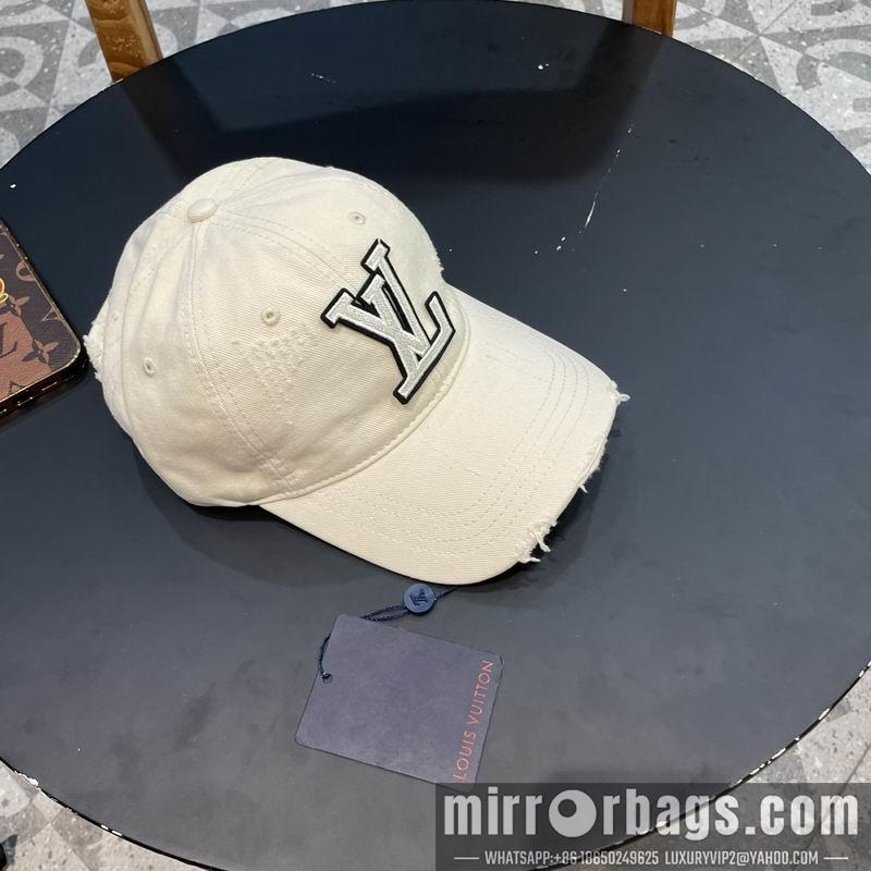 LV Hat 050709