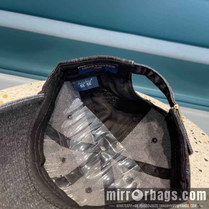 LV Hat 072207