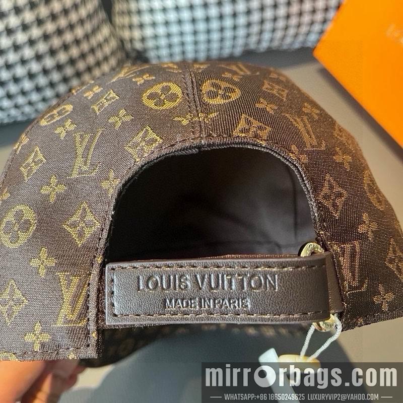 LV Hat 072209