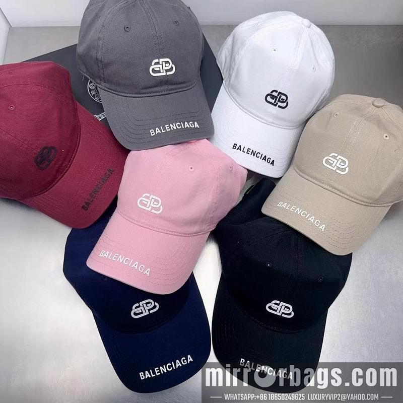 Balenciaga Hat dx100