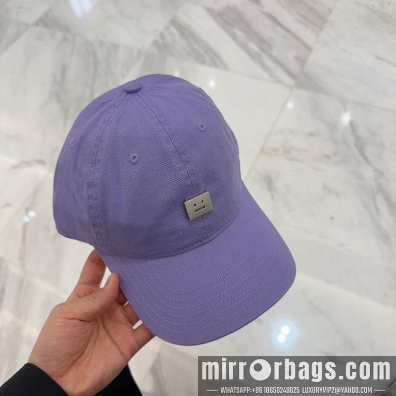 Acne Hat dx20