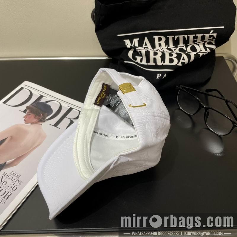 LV Hat 042805