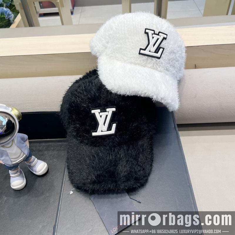 LV Hat 010402