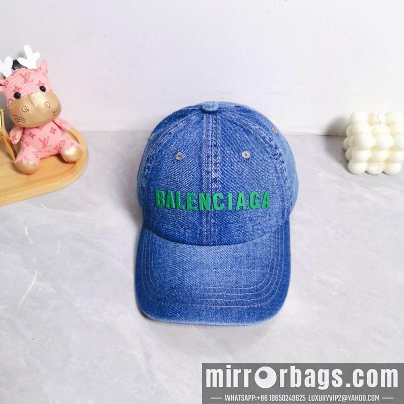 Balenciaga Hat dx33