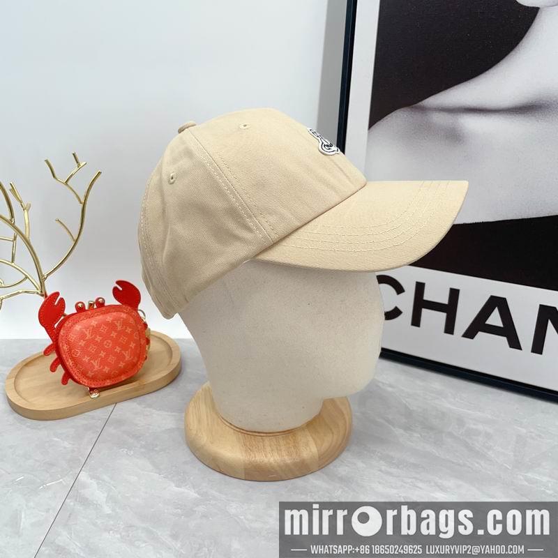 Vivienne Westwood Hat dx03