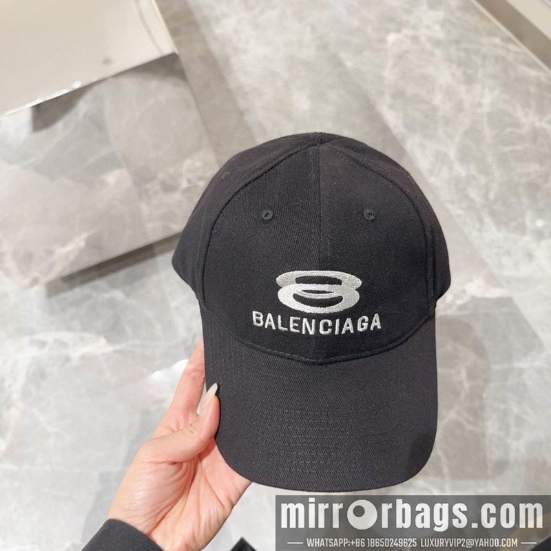 Balenciaga Hat 122802