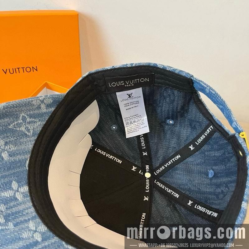 LV Hat dx42