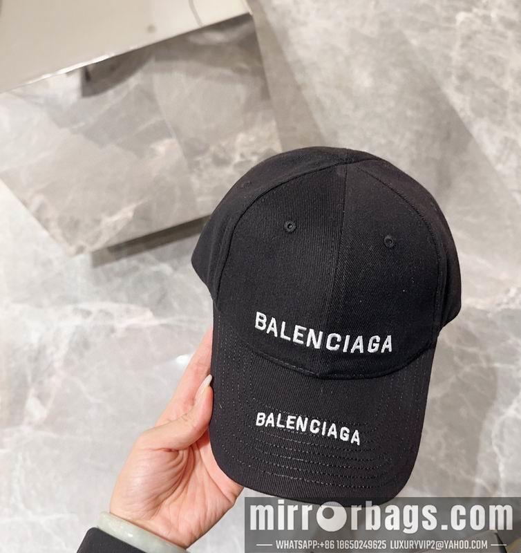 Balenciaga Hat 072301