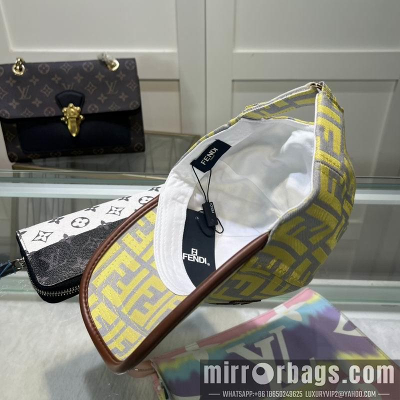 Fendi Hat dx57