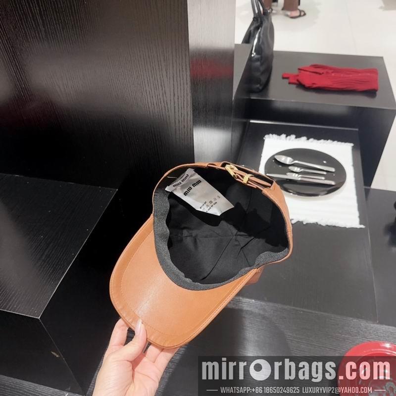 Miumiu Hat 082601