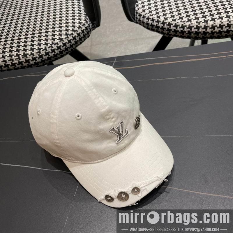 LV Hat 102802