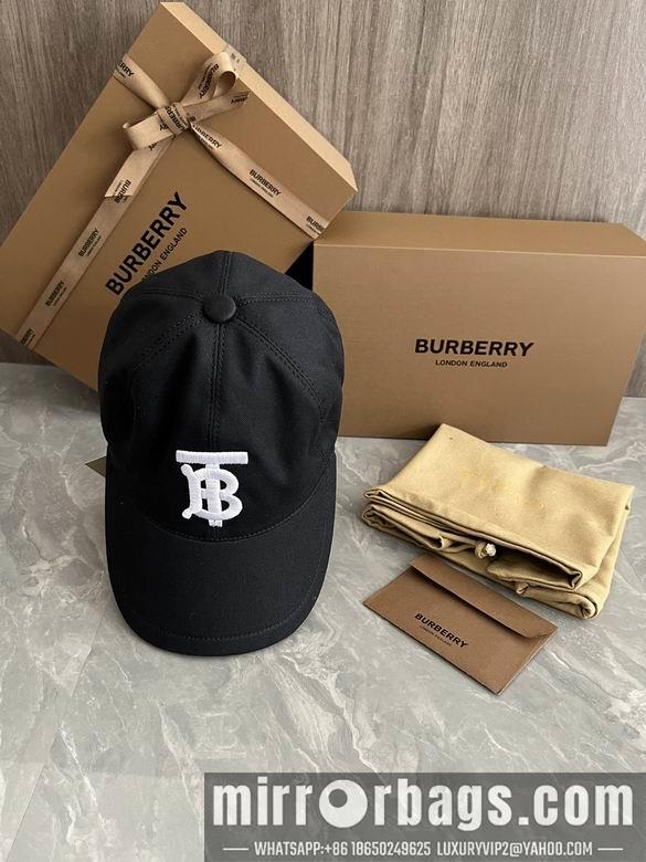 Burberry Hat dxn04
