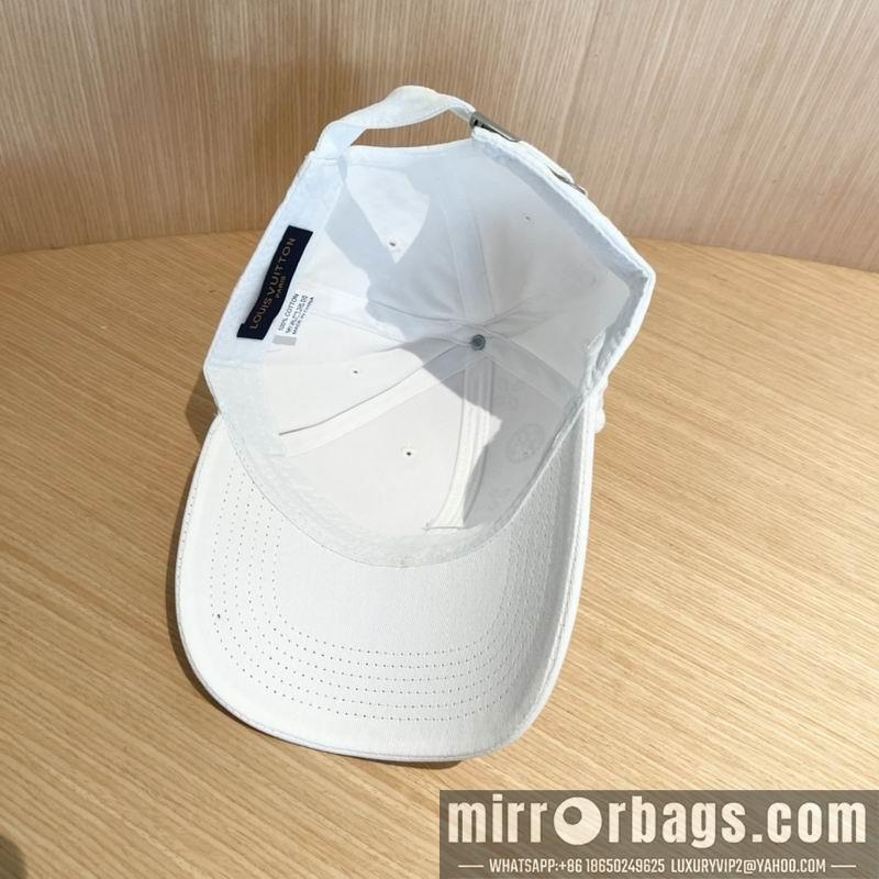LV Hat 121407
