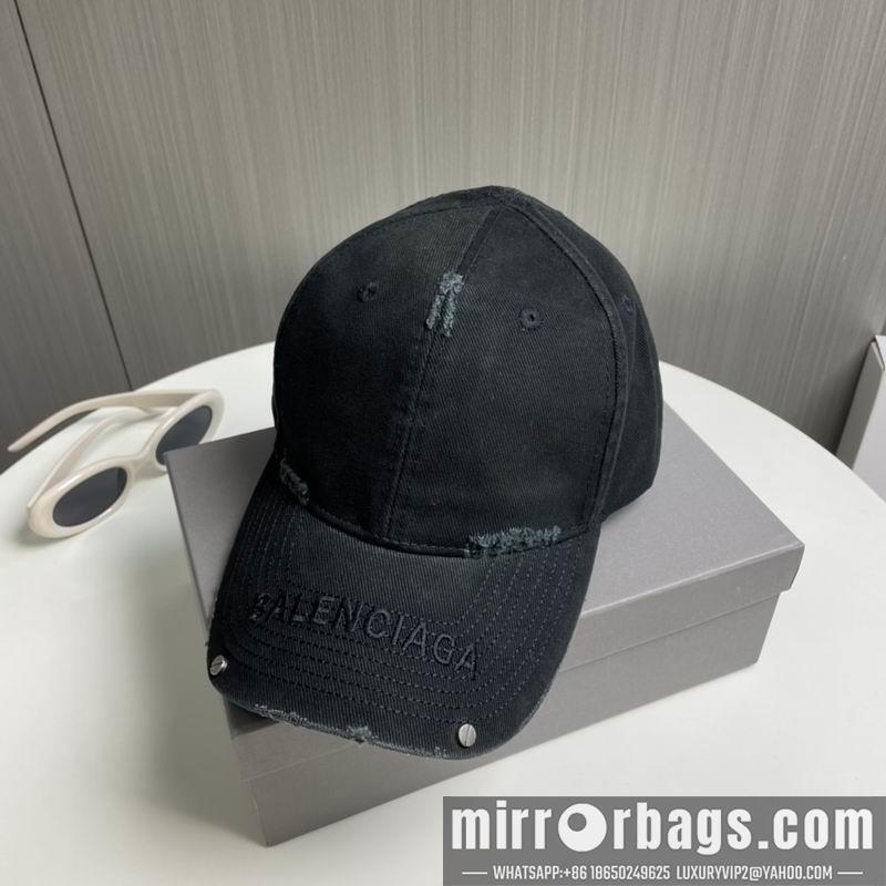 Balenciaga Hat 010201