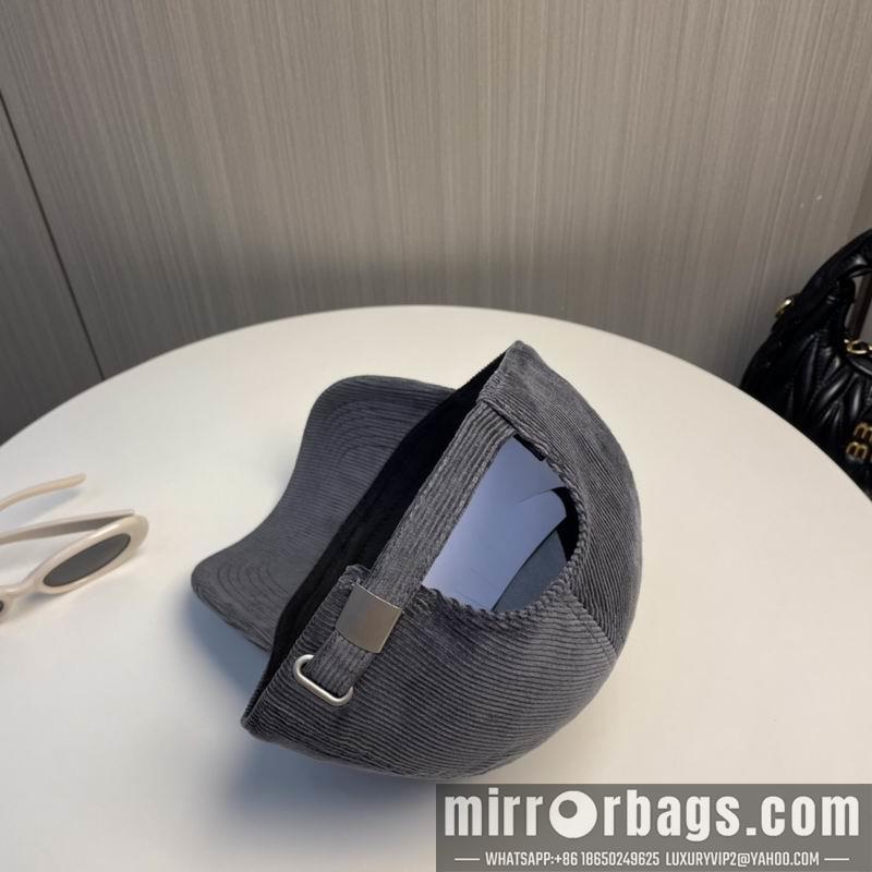 Celine Hat dx135