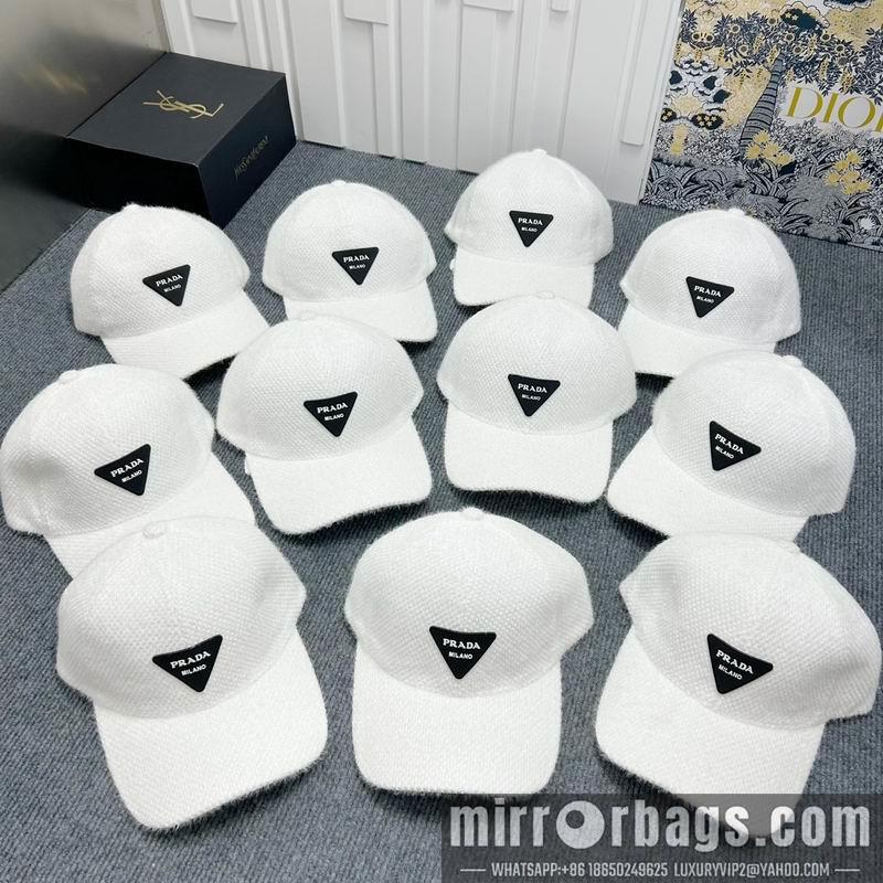Prada Hat dx60