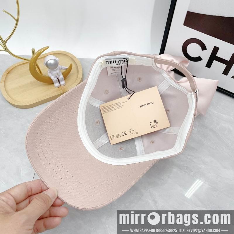 Miumiu Hat dx08