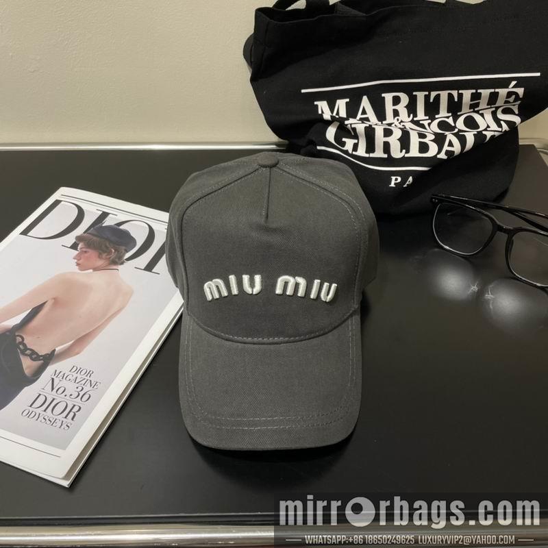 Miumiu Hat 050706